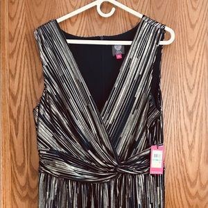 Women’s Dress Sz 16 Black Gold Shimmery Striped